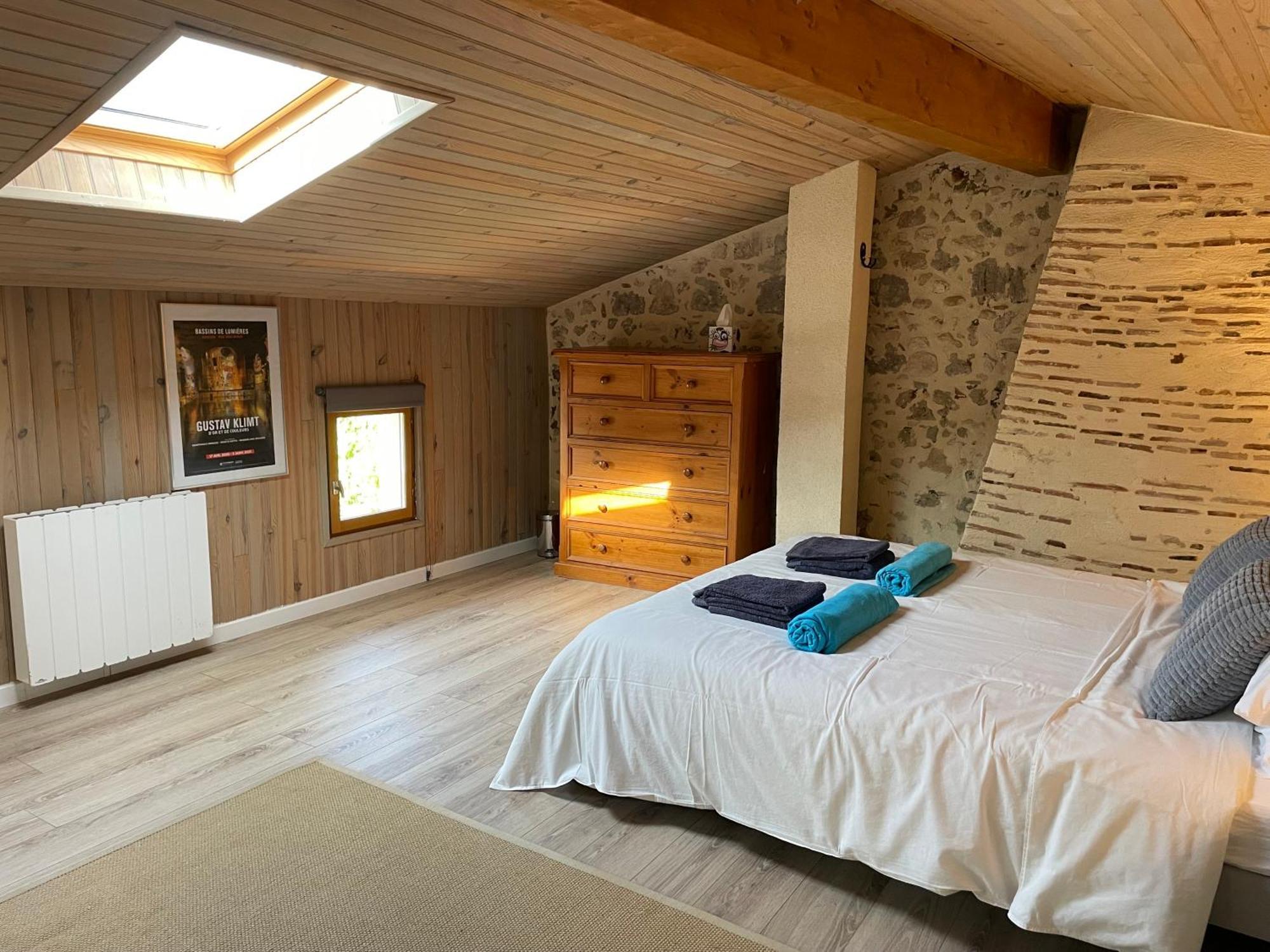 Gites De Verger, Stylish Self Catering Cottages In Sos エクステリア 写真