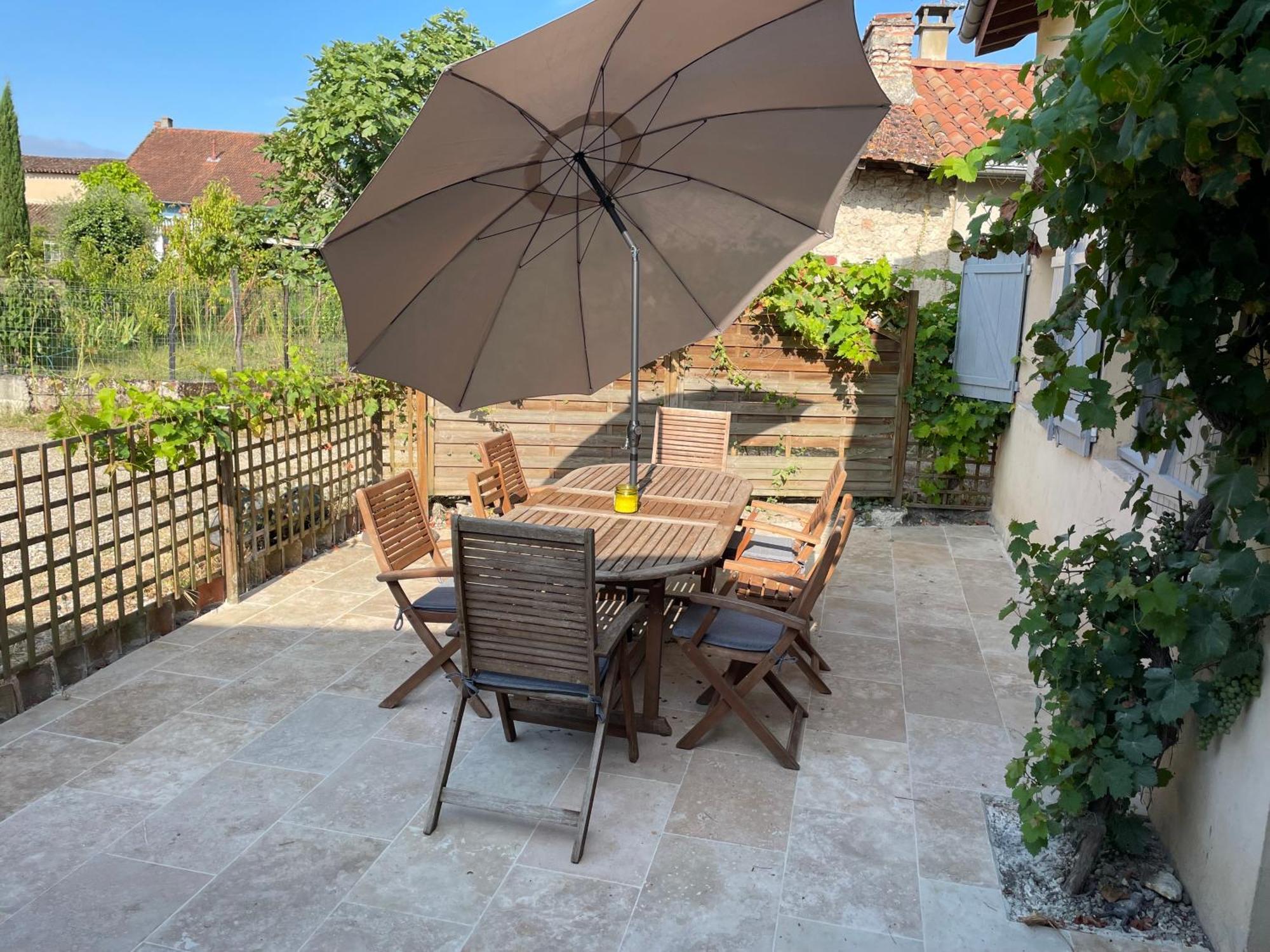 Gites De Verger, Stylish Self Catering Cottages In Sos エクステリア 写真